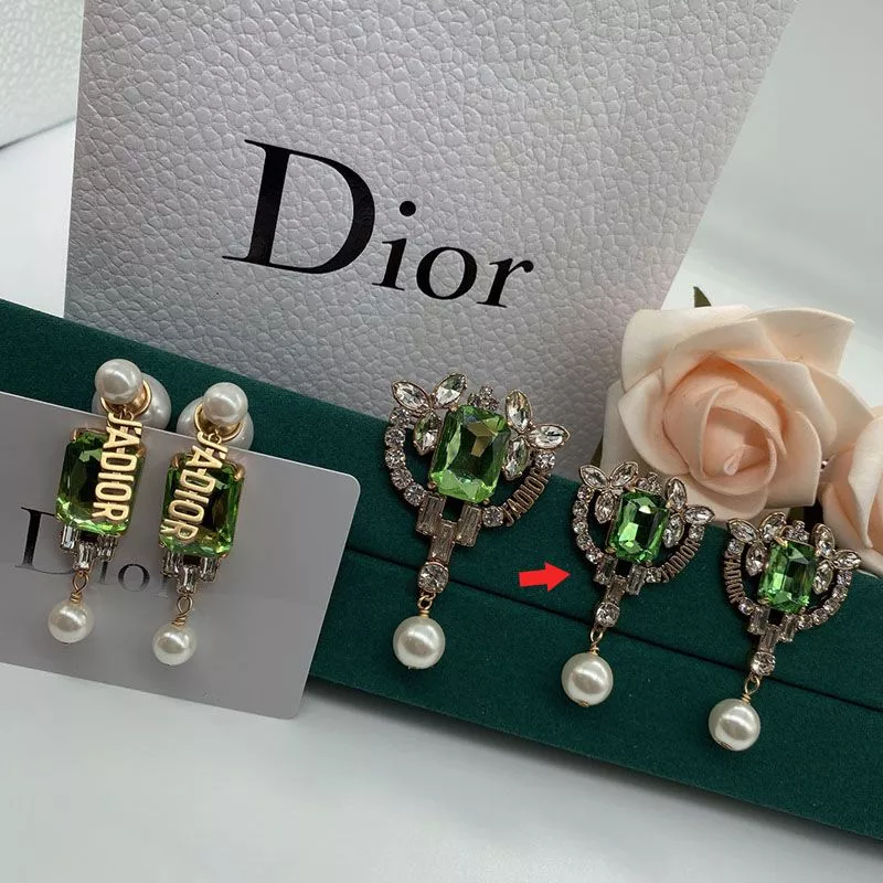 Cheap J'Adior Earrings Antique Metal, Silver and Green Crystals with White Resin Pearls Gold 0118 Hot Sale