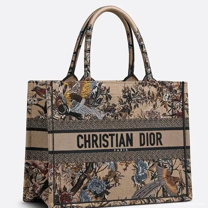 Cheap d'Hiver Canvas Motif Book Jardin Tote Beige Dior 0227 Hot Sale